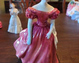 Royal Doulton HN2220