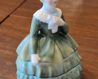 Royal Doulton HN2340