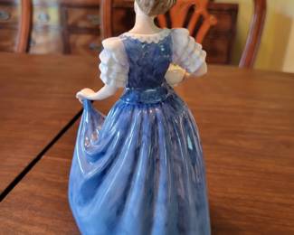 Royal Doulton HN3601