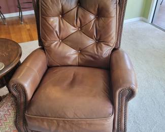 Bernhardt Van Gogh Brown Leather Reclining Club Chair Nailhead Trim