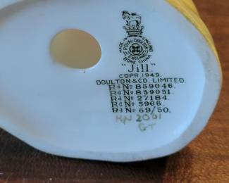 Royal Doulton HN2061