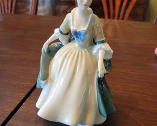 Royal Doulton HN2264