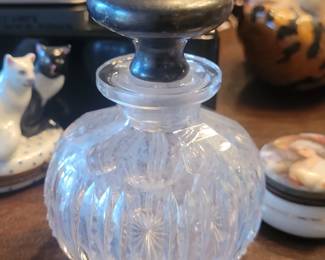 English Hallmarked Sterling Stopper on Cut Crystal Perfume Bottle