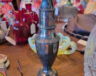 ENGLISH SILVER PLATE SUGAR MUFFINEER