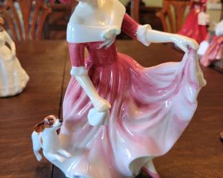 Royal Doulton HN3011