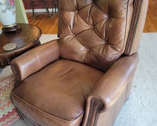 Bernhardt Van Gogh Brown Leather Reclining Club Chair Nailhead Trim