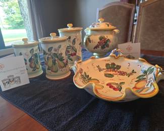 Maioliche Originali tureen, bowl, canisters