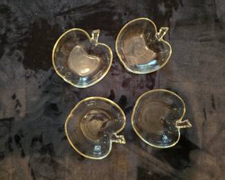 apple cut serving dishes