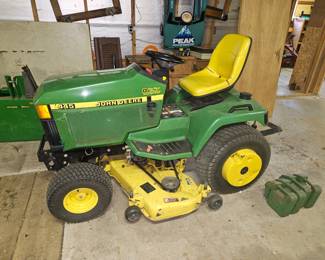 John Deere 445 3 point hitch 