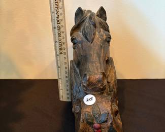J109 - $20. Equestrian Horse Head Curtain Rod Holder.