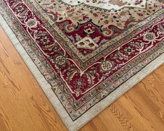 J84 - $75. Safavieh " Lyndhurst" Area Rug. Measures 8'3" x 11'. There were dogs in this home.