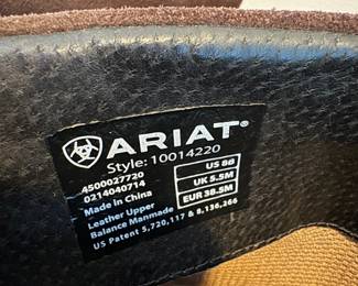 J105 - $35. Ariat Barnyard Belle Boots. Size 8 Woman's.