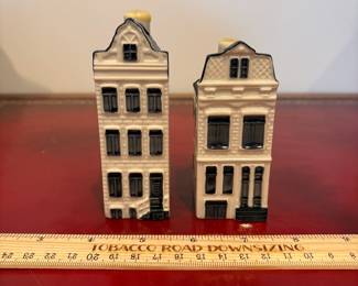 J63 - $25. Set of Blue Delft's KLM Bols. #58 & #71.