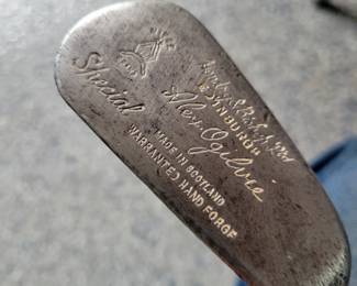 Antique hand-forged golf club head made in Scotland by Hendry & Bishop of Edinburgh, featuring the signature of Alex Gilivray ca. 1920.