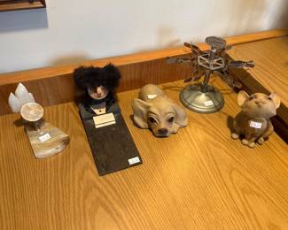 Misc Decor Figurines