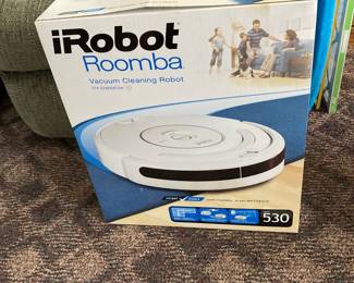 iRobot Roomba 530 Vacuum Cleaning Robot