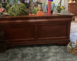 Lane Waterfall Cedar Chest