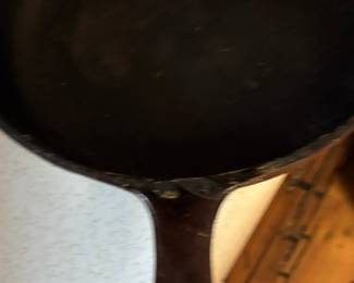 Vintage Cast Iron Skillet - Wagner Ware Sidney "O"