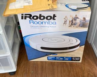iRobot Roomba 530 Vacuum Cleaning Robot
