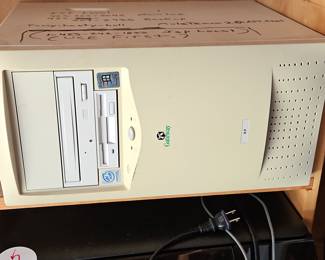 Gateway GP6-400C Celeron 400MHz Desktop Computer