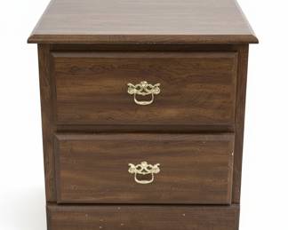 Thomasville "Impressions" Winston Court Solid Cherry Traditional Style 26" Two Drawer Nightstand