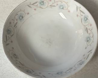 English Garden Platinum Fine China 1221 Berry Bowl