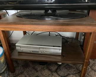 Sylvania DVC845E DVD/VCR Combo Player