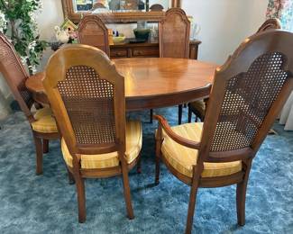 Vintage Drexel Heritage Dining Set