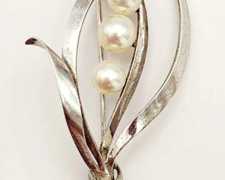 Mikimoto Pearl Brooch