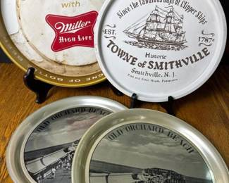 059 vintagebeerandsouvenirtrays