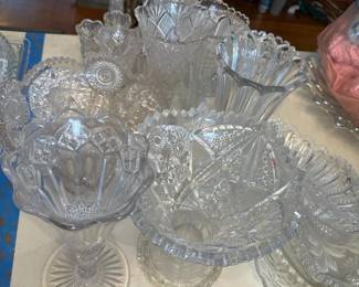 311 lotofpressedglassvasesbowlsanddis