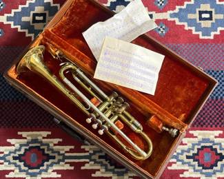 008 kingclevelandtrumpetwithcaseandshe