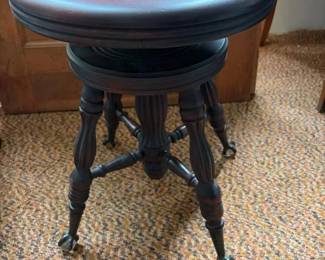 248 victorianstylecastironandwoodpiano