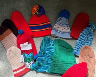 273 vintagechildshandknitwinterhatsand