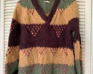 270 vintageknitsweater