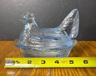 051 fentonblueglasshenonnestcovereddi