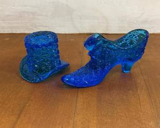 104 bluepressedglassshoeandtophat