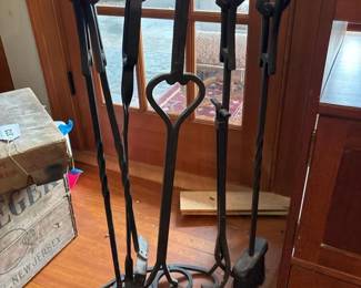 375 wroughtironfireplacetoolsetwithsta