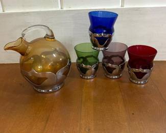 103 farberbroschromemountedcoloredglass