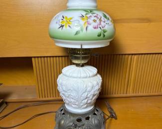 455 vintagemilkglasshurricanelampwithf