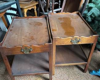 470 pairofheritagehenredonmahoganytray