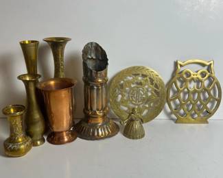 171 brassandcopperdecorativevasesandtr