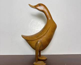 147 woodendoukduckfigurine