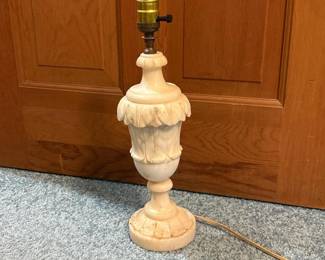 441 vintagecarvedstoneurnformtablelamp
