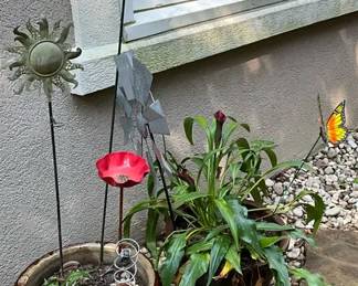 Ceramic Pots Yard Art