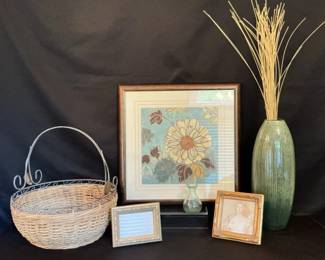 Subdued Fall Decor