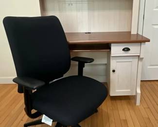 Christopher Lowell Desk Steelcase Chair