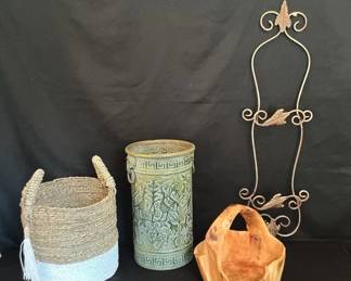 Ready To Fill Decor