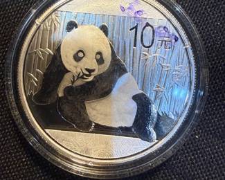 2015 China Silver Panda  10 Yuan  1 Troy Ounce .999 Fine Silver