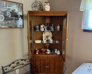 Corner Curio Cabinet 